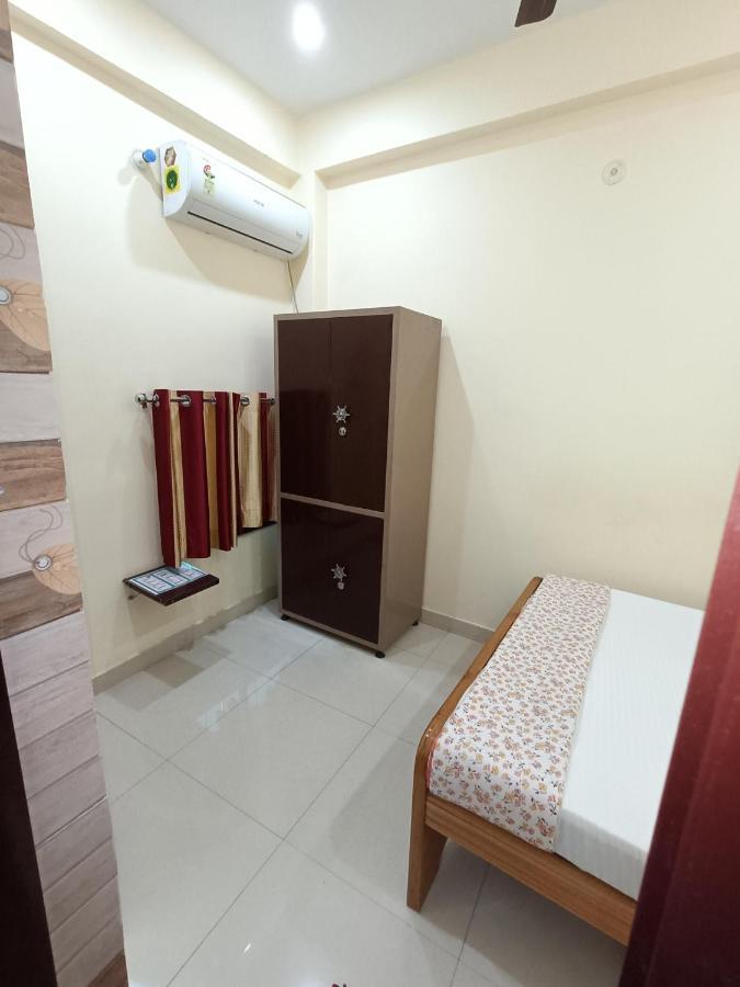 Saraswati Palace Varanasi Eksteriør billede