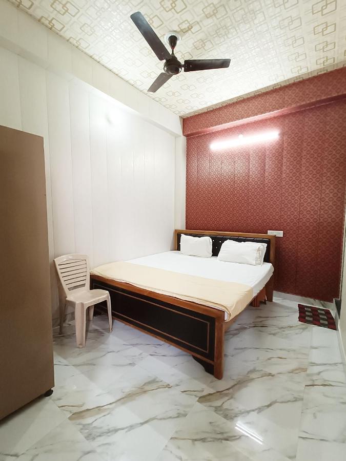 Saraswati Palace Varanasi Eksteriør billede