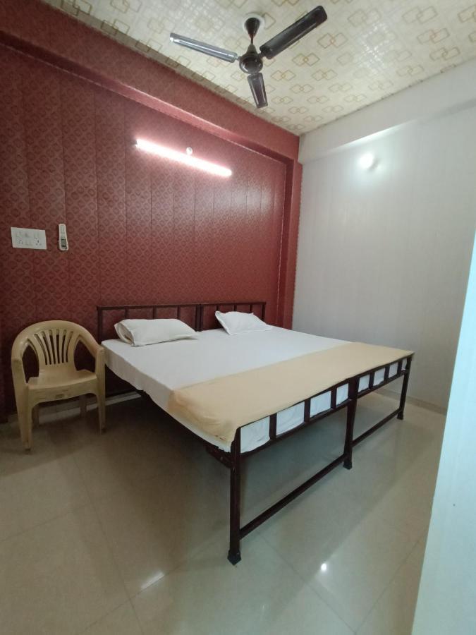 Saraswati Palace Varanasi Eksteriør billede